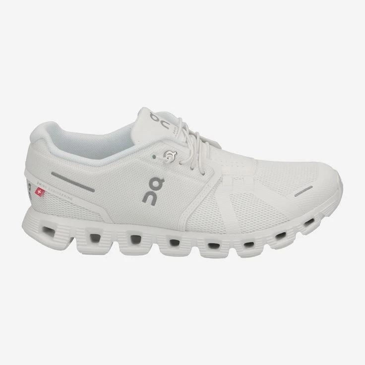 On Running Art. 59.98376 Cloud 5 - White - Image 3
