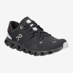 On Running Art.  60.98696 Cloud X 3 - Black