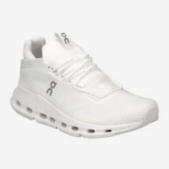 On Running Art.  26.98225 Cloudnova Undyed - White