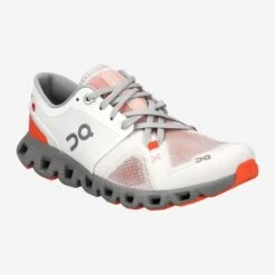 On Running Art.  60.98252 Cloud X - White,combined