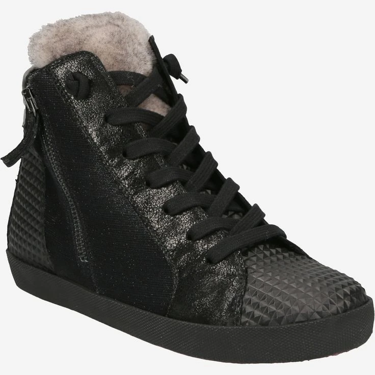 Art. 32.402.052 - Black