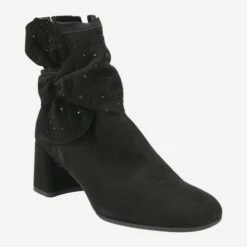 Art.  25092 - Black