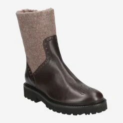 Art.  1890.01 - Brown