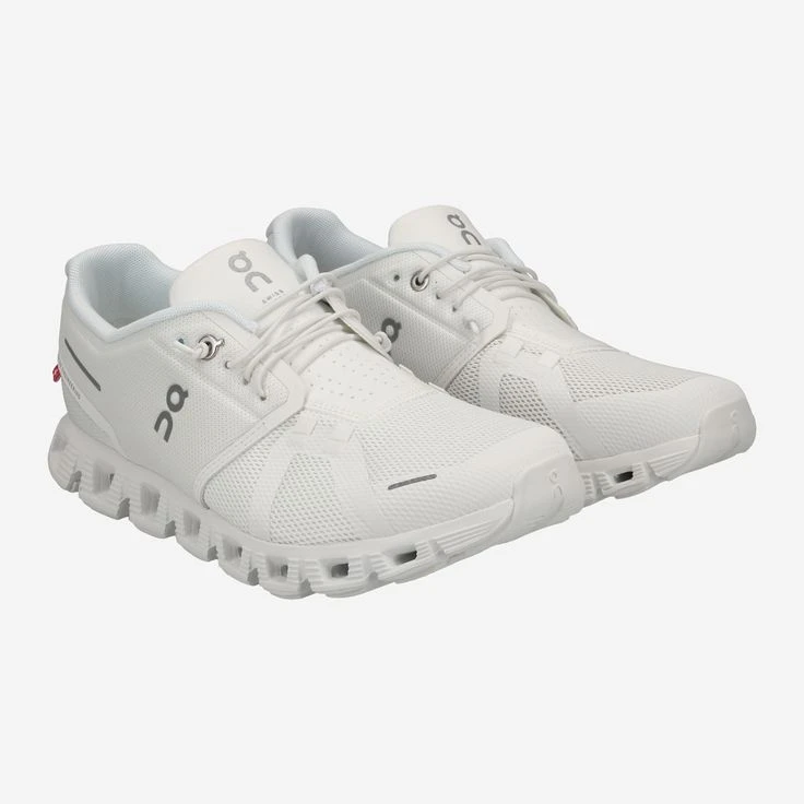 On Running Art. 59.98376 Cloud 5 - White - Image 2