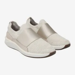 Clarks Art. Un Rio Knit 26165519 4 - White