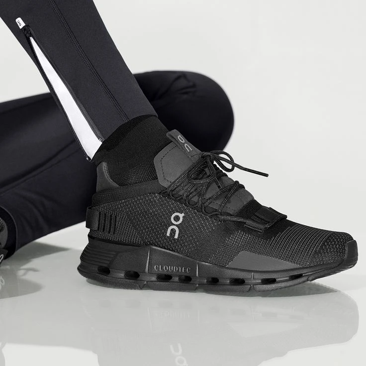 On Running Art. 26.99822 Cloudnova - Black - Image 6